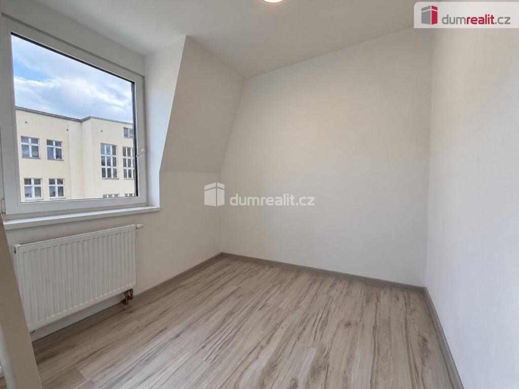Pronájem bytu 2+kk 35 m2