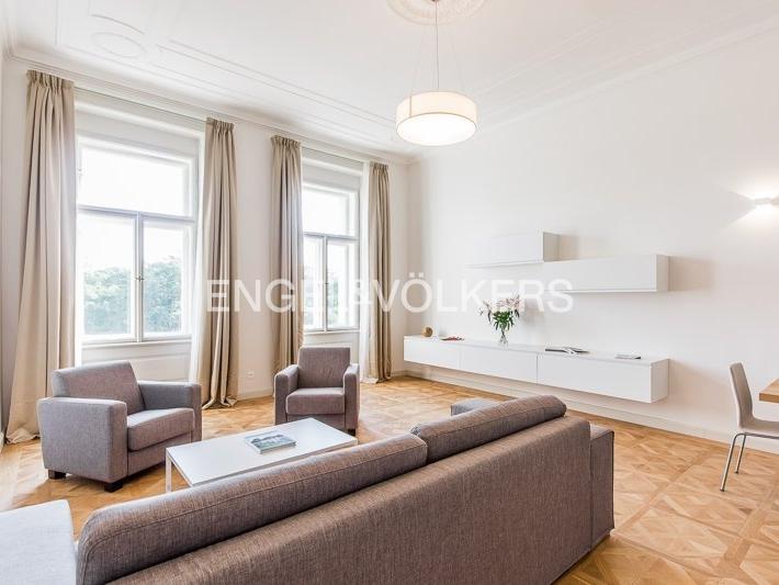 Pronájem bytu 2+kk 80 m2