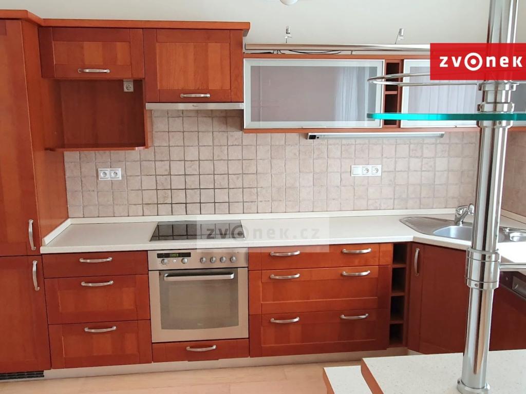 Pronájem domu 270 m2
