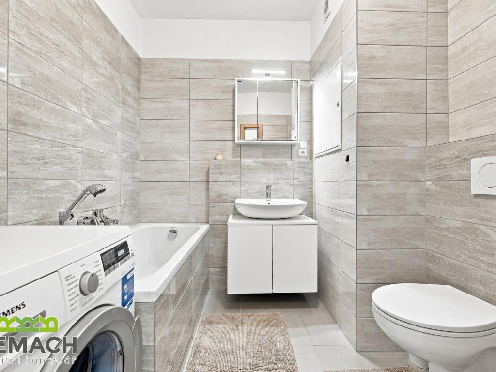Pronájem bytu 2+kk 61 m2