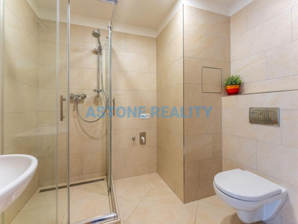Prodej bytu 1+kk 36 m2, Praha – náhled fotky 14
