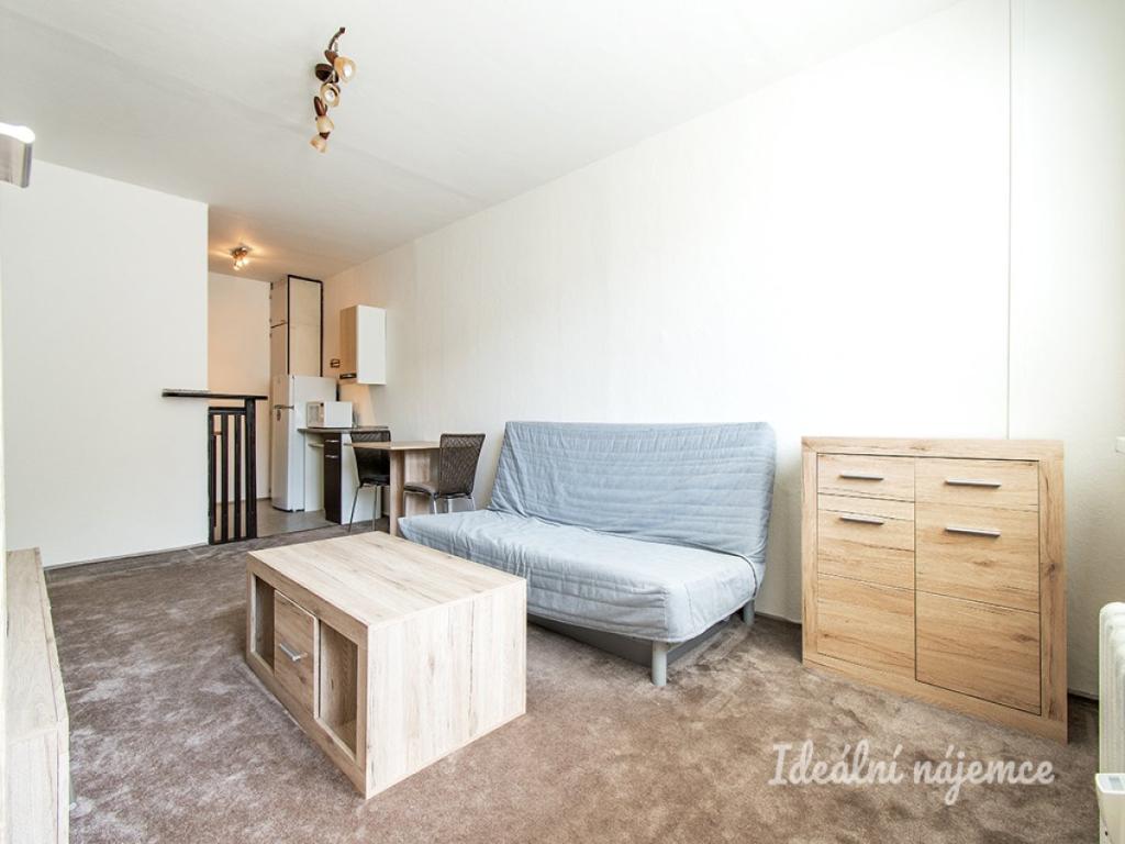 Pronájem bytu 2+kk 45 m2