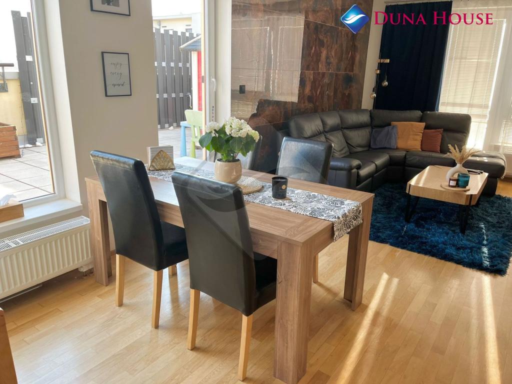 Pronájem bytu 4+kk 116 m2
