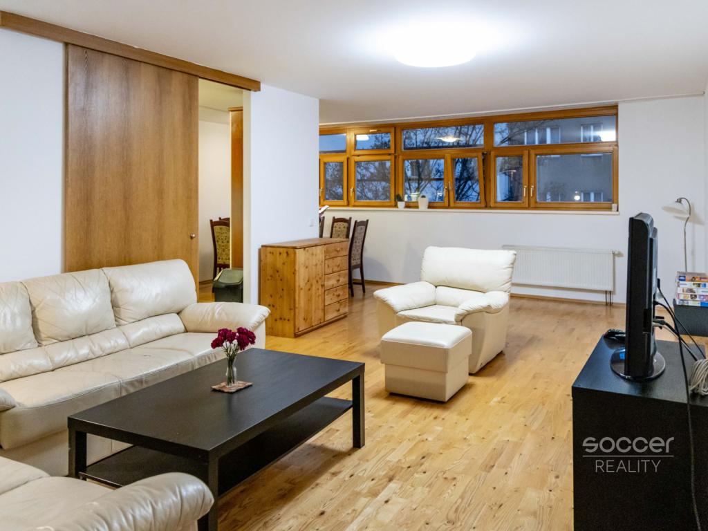 Pronájem bytu 4+kk 107 m2