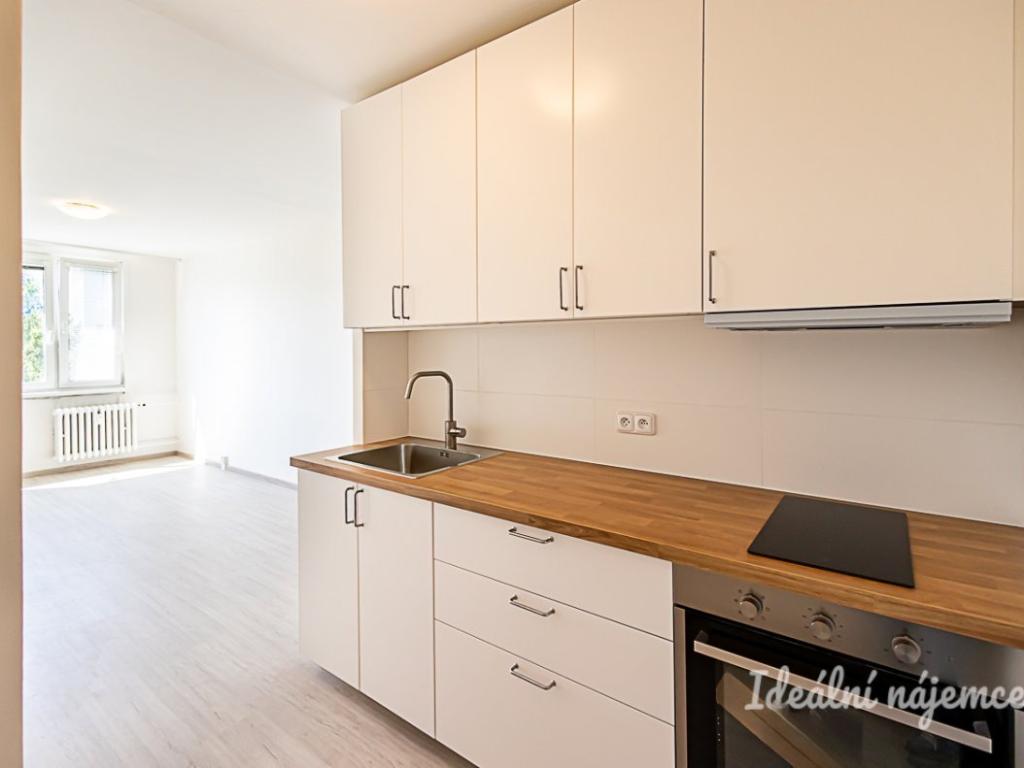 Pronájem bytu 2+kk 42 m2