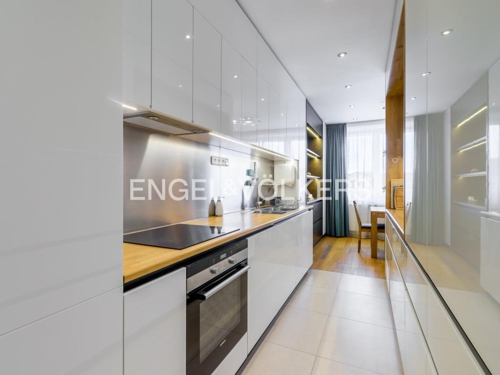 Pronájem bytu 4+kk 140 m2
