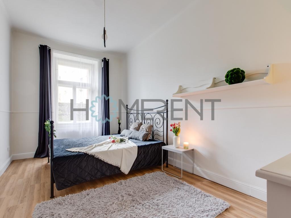 Pronájem bytu 3+kk 70 m2, Praha – náhled fotky 12