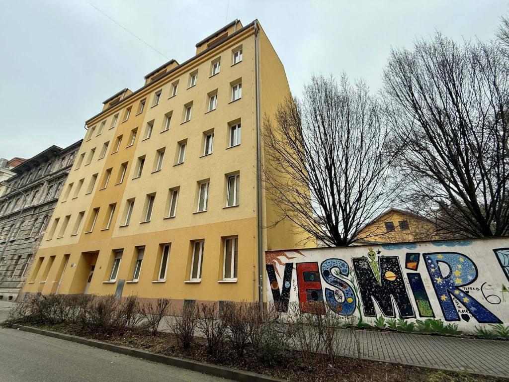 Pronájem bytu 1+kk 32 m2