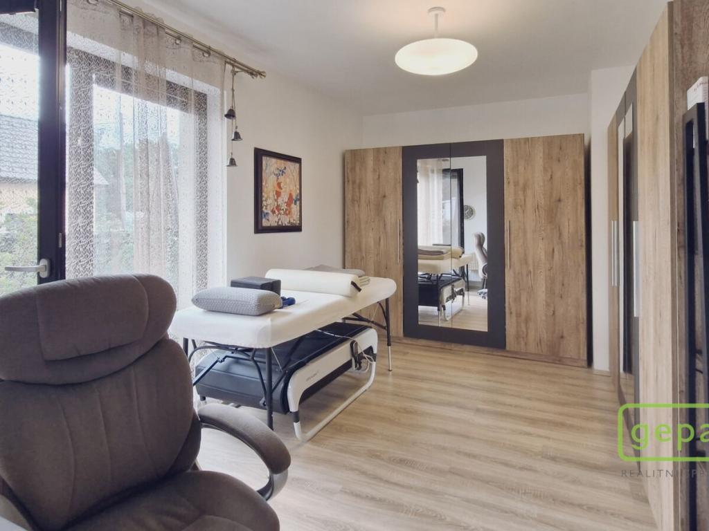 Pronájem bytu 3+kk 74 m2