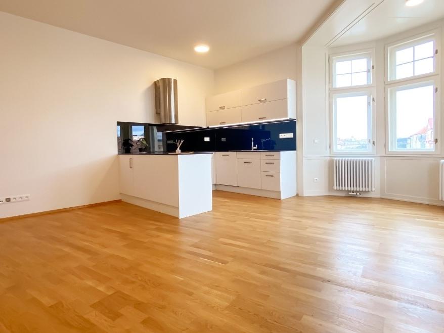 Pronájem bytu 2+kk 70 m2