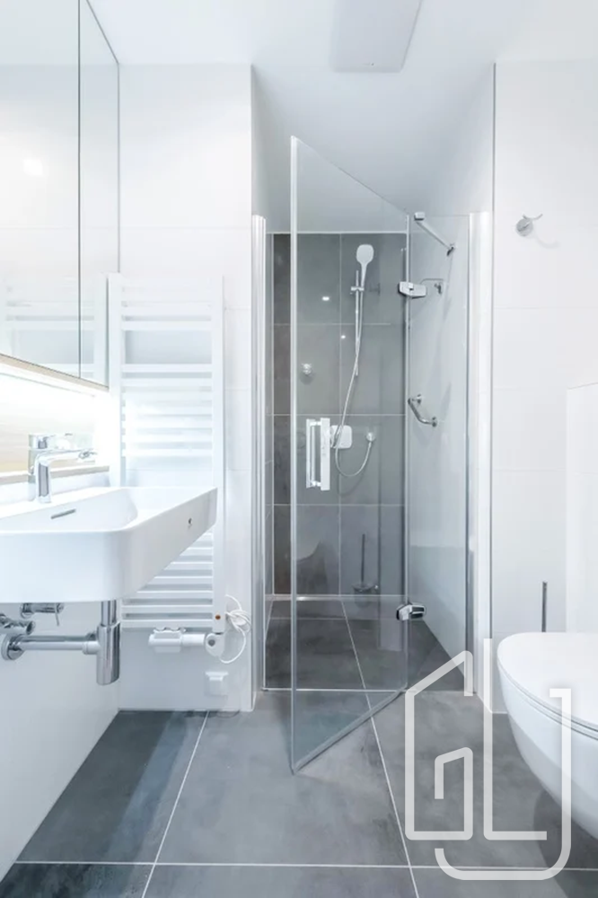Pronájem bytu 4+kk 159 m2, Praha – náhled fotky 16