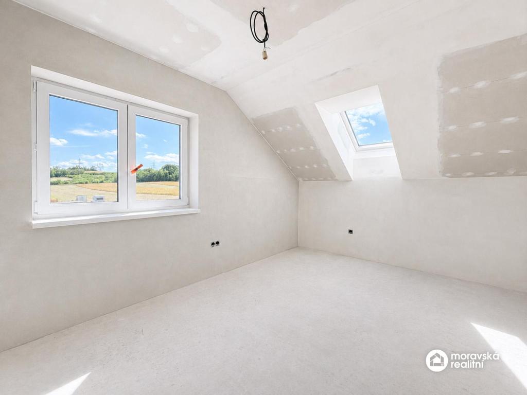 Prodej domu 171 m2, Ivančice – náhled fotky 13
