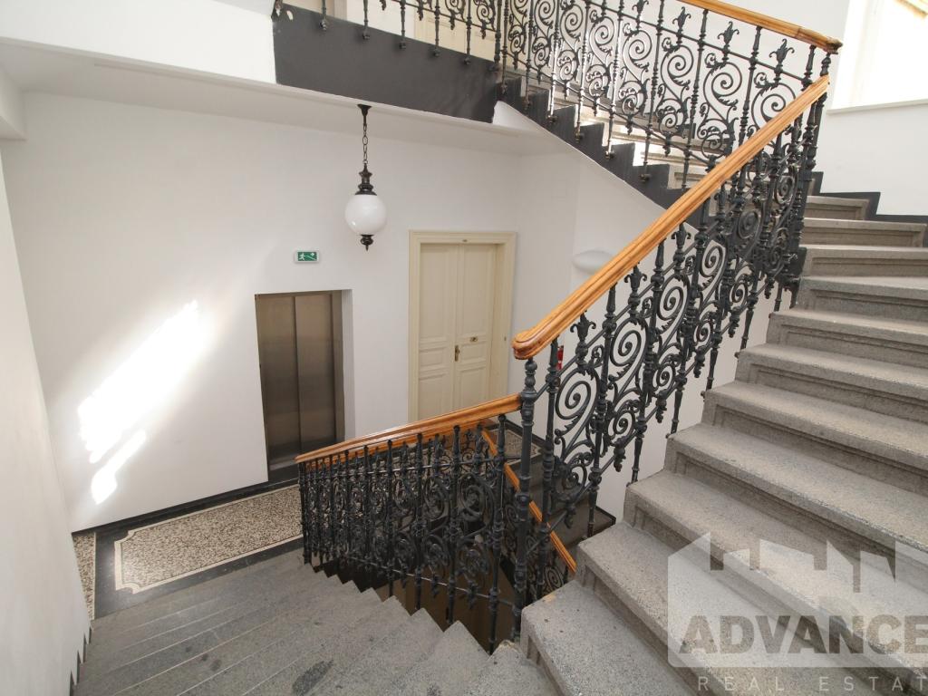 Pronájem bytu 3+kk 82 m2, Praha – náhled fotky 21