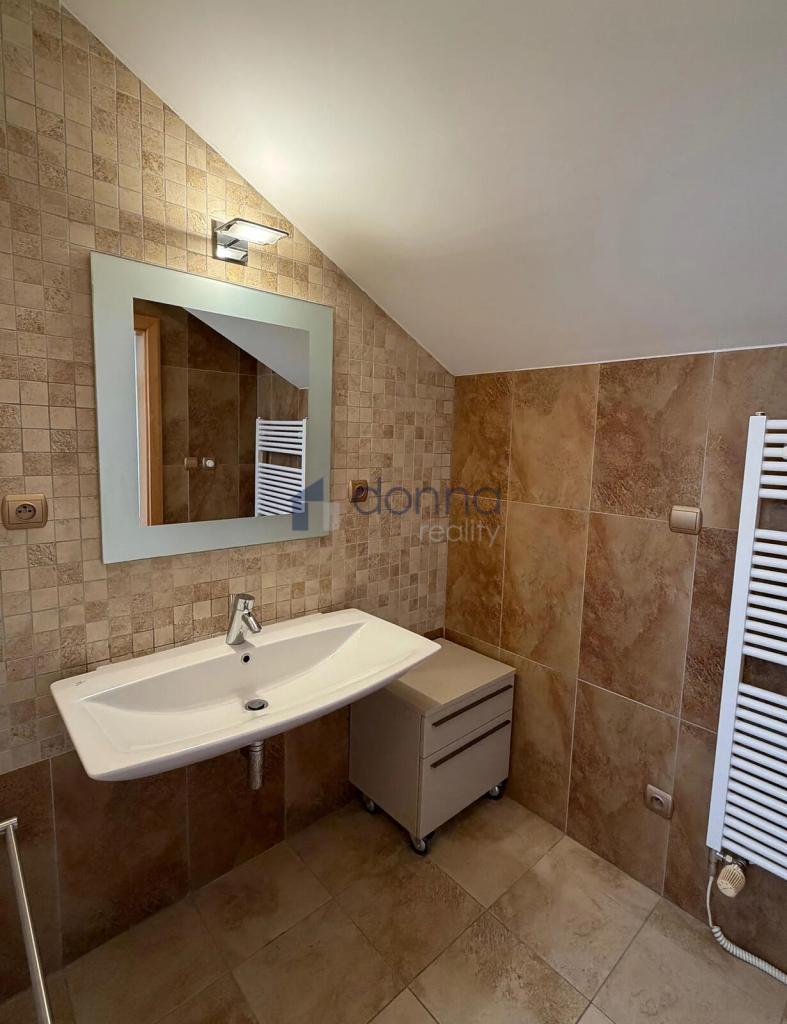Pronájem bytu 3+kk 157 m2, Praha – náhled fotky 17