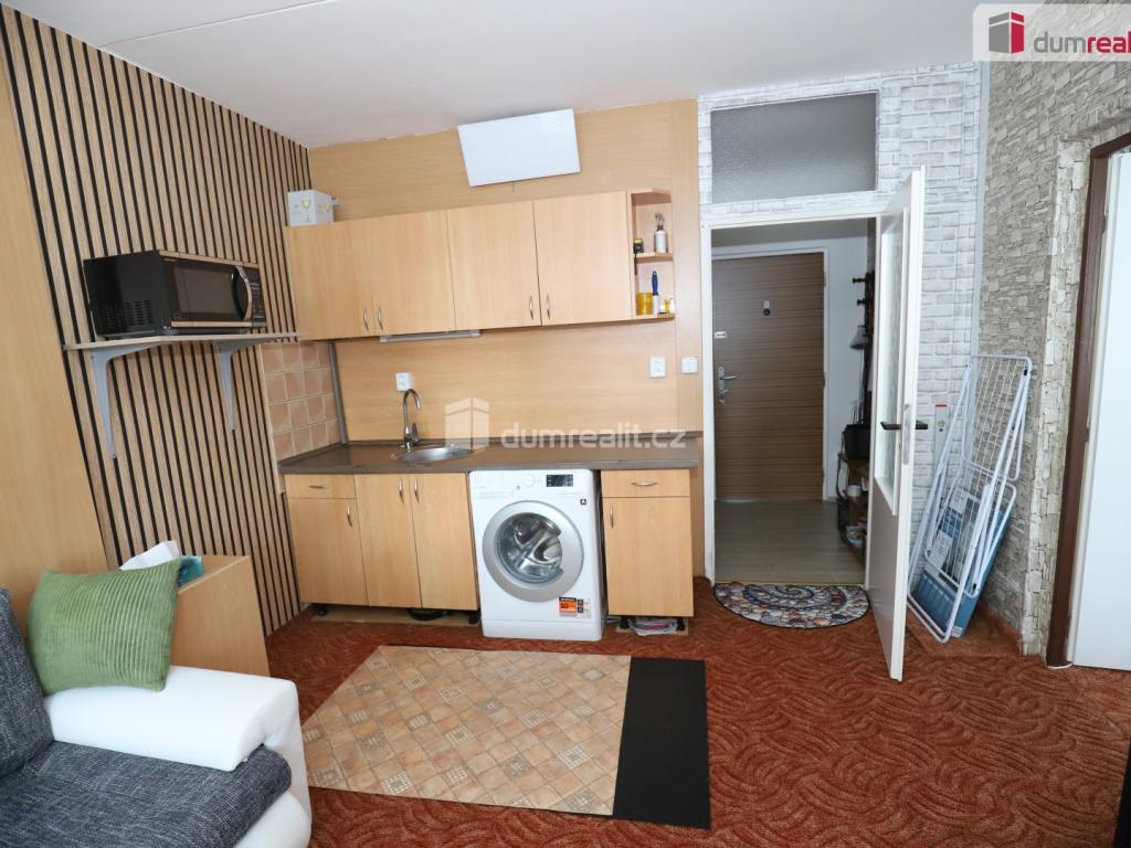 Pronájem bytu 1+1 38 m2