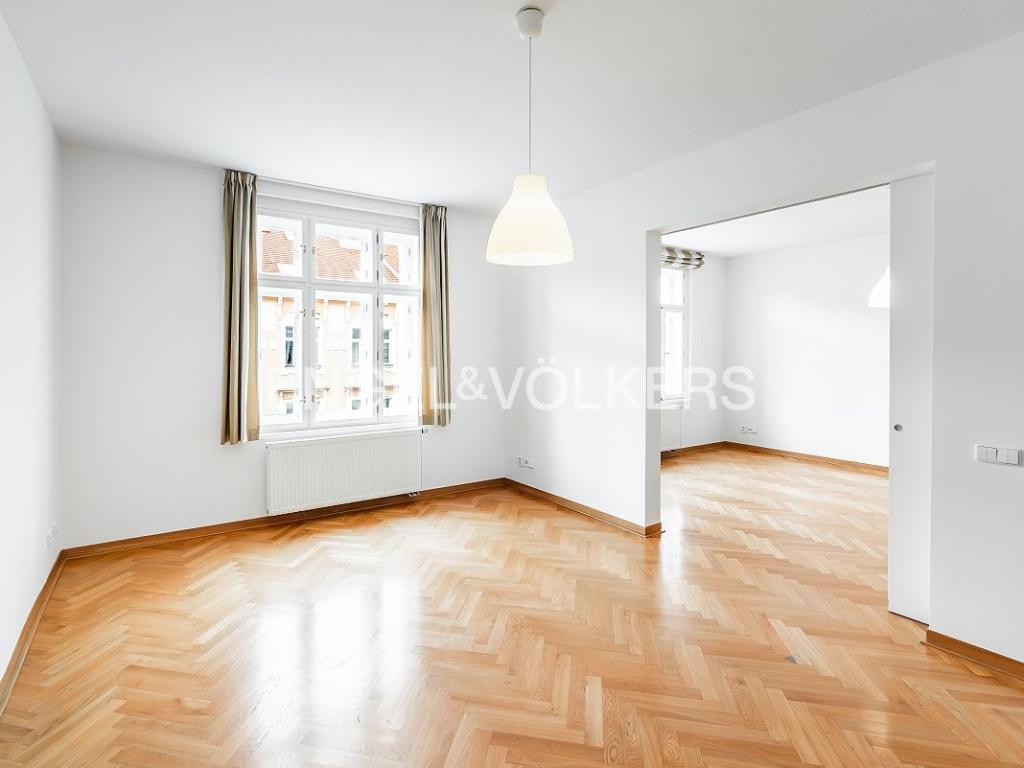 Pronájem bytu 4+kk 102 m2