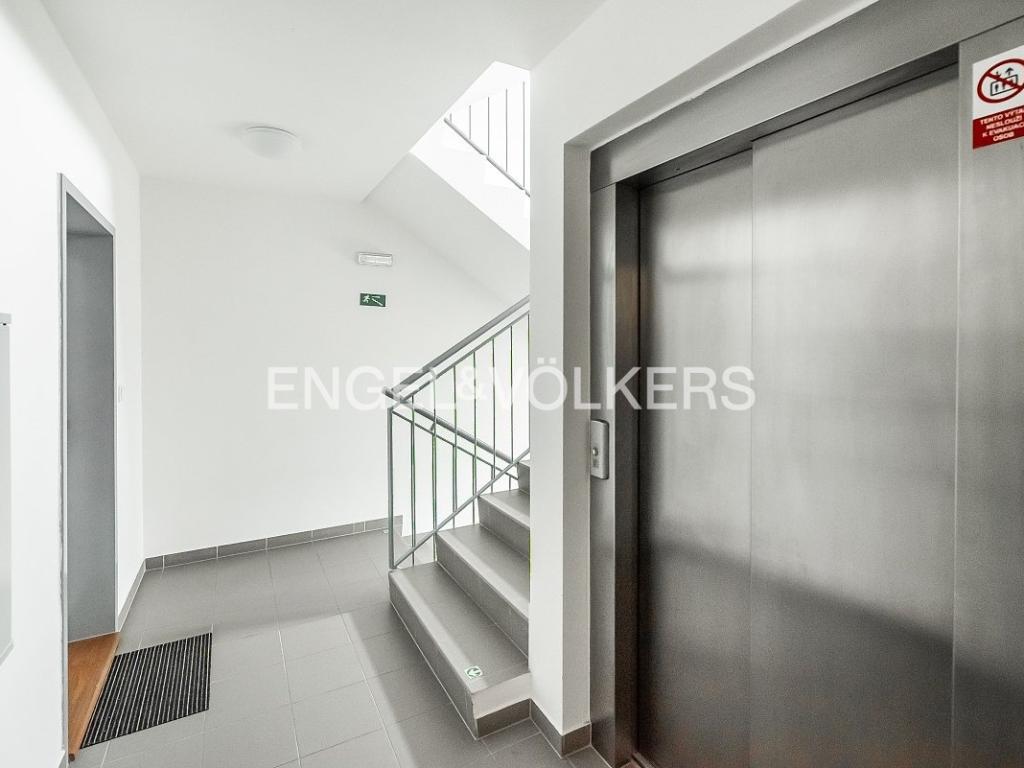 Pronájem bytu 1+kk 31 m² – pohled 6