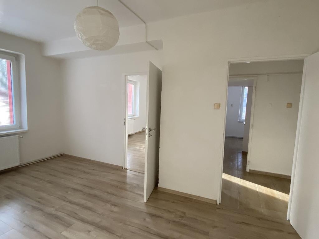 Pronajem bytu 2+1 55 m2
