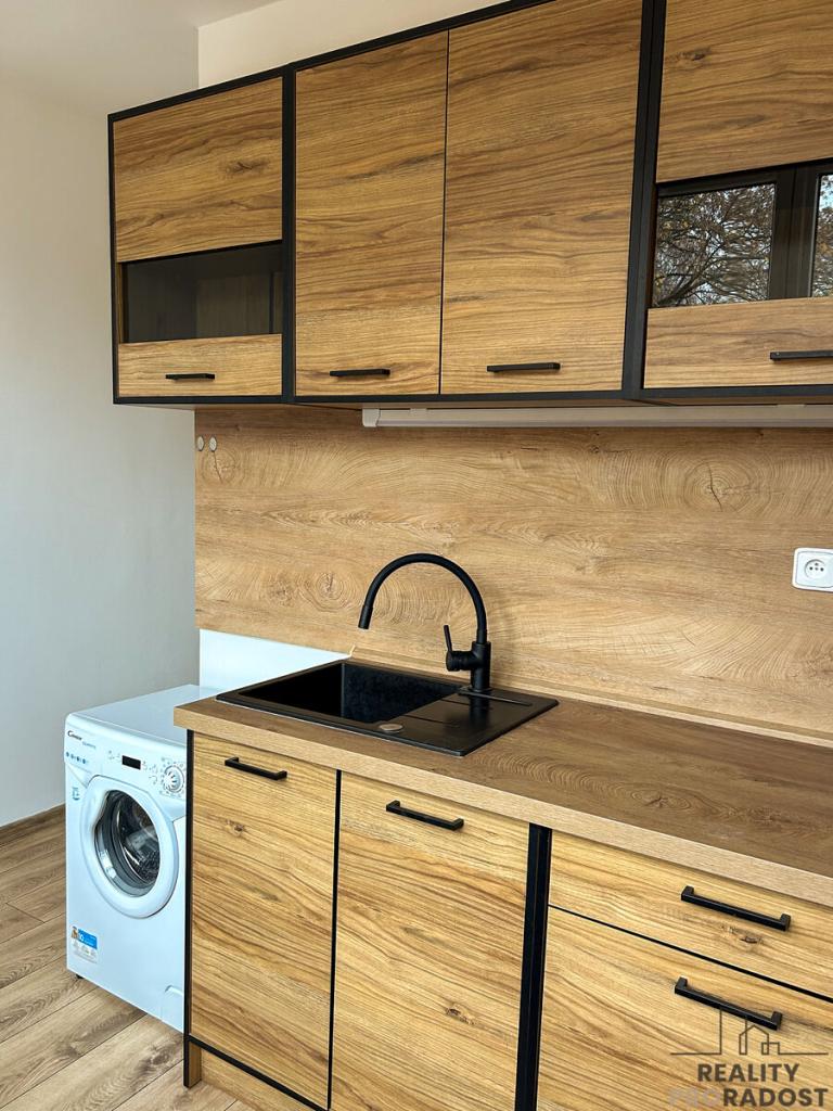 Pronájem bytu 1+1 36 m2