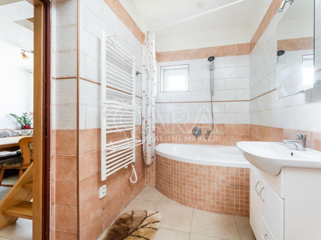 Prodej domu 97 m2, Velký Chlumec – náhled fotky 14