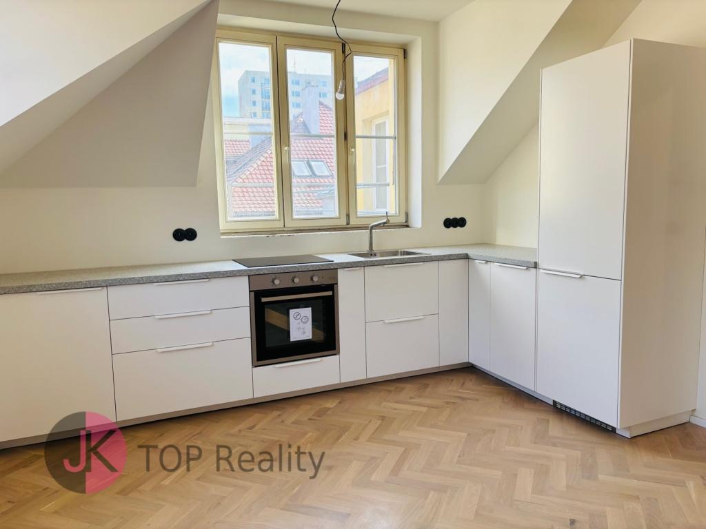 Pronájem bytu 1+1 42 m2