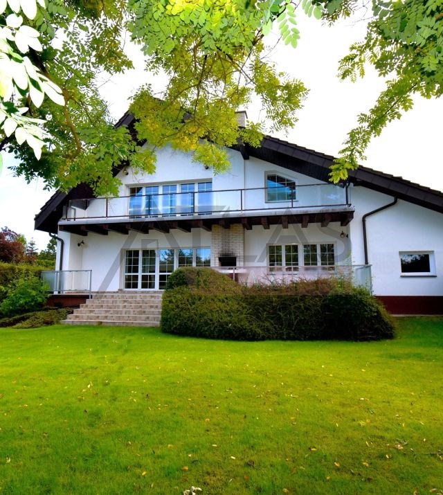 Pronájem domu 300 m2