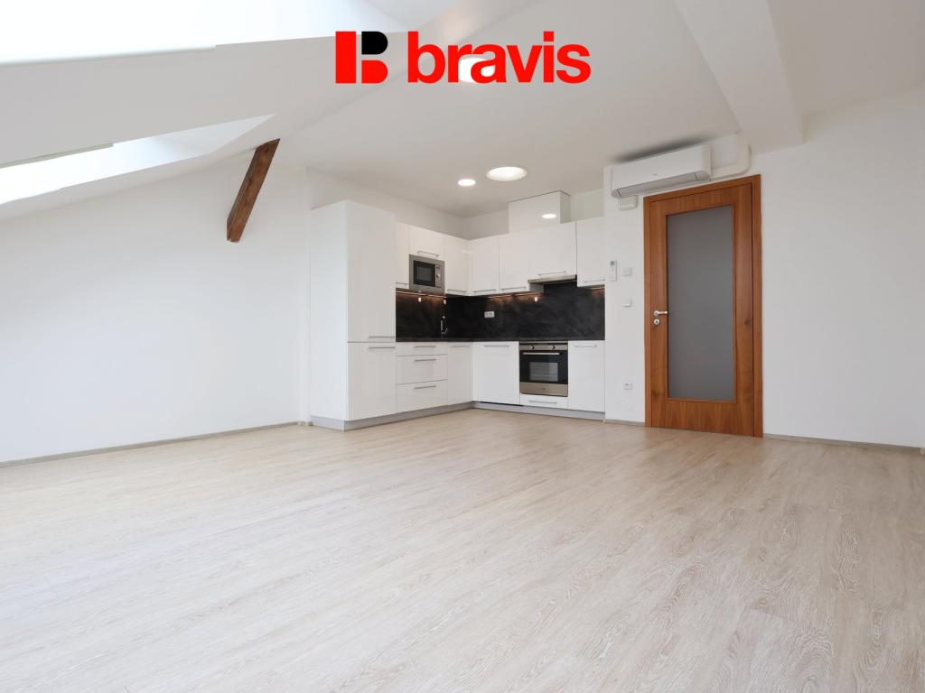 Pronájem bytu 2+kk 62 m2