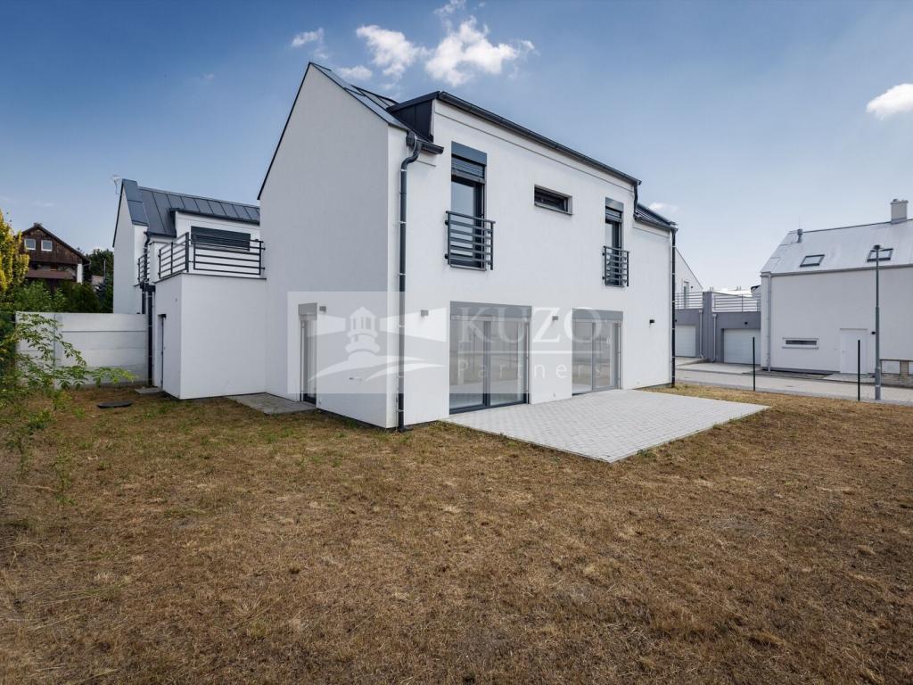 Pronájem oneRoom, Mladá Boleslav - Láskov, 40000
