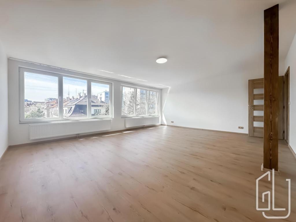 Pronájem bytu 3+1 134 m2