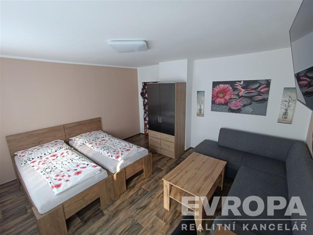 Pronájem bytu 1+kk 18 m2