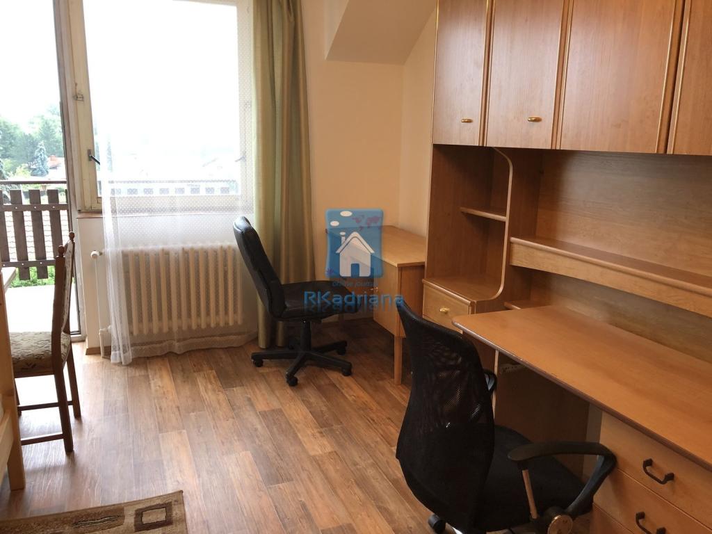 Pronájem bytu pokoj 15 m2