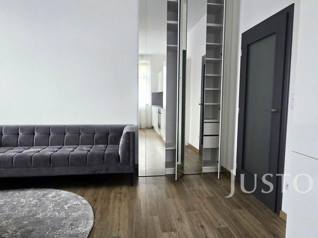 Pronájem bytu 1+1 38 m2