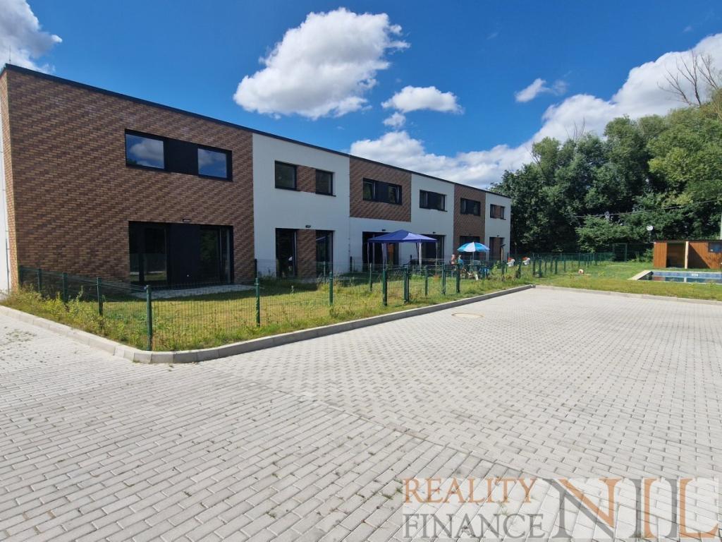 fivePlusRooms, Plzeň - Chebská, 8490000 Kč, 140