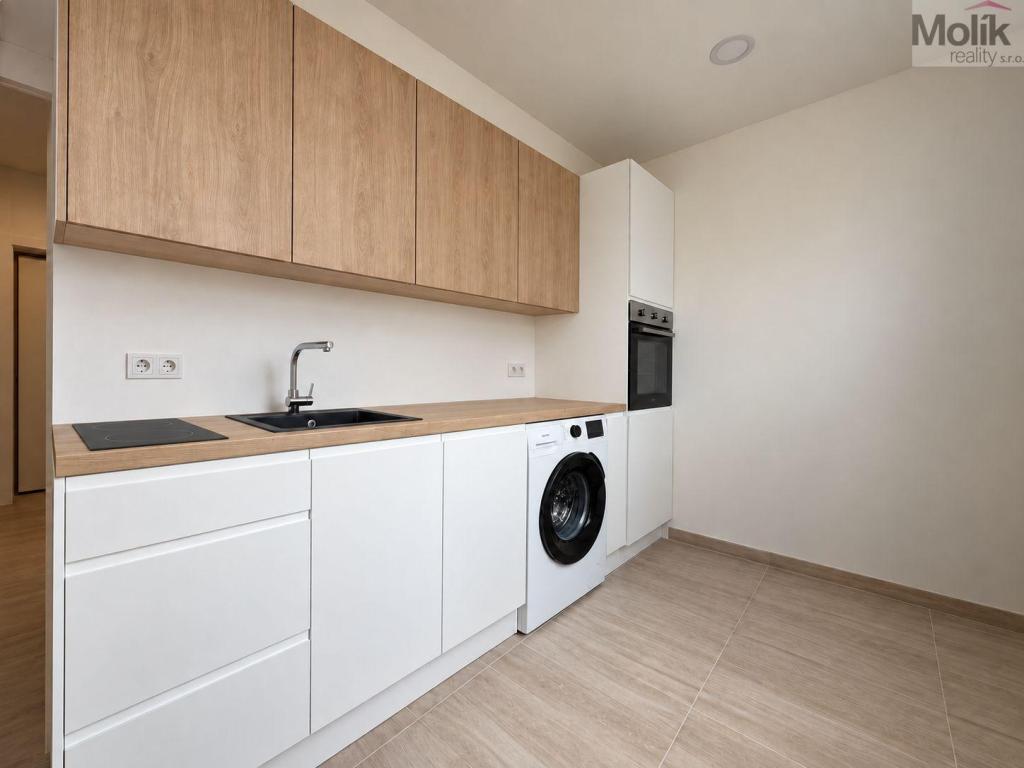 Pronájem bytu 2+1 54 m2