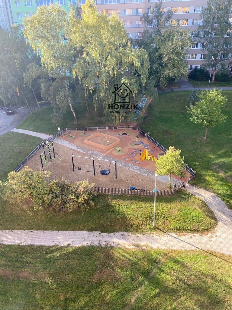Pronájem bytu 3+kk 61 m2, Praha – náhled fotky 24