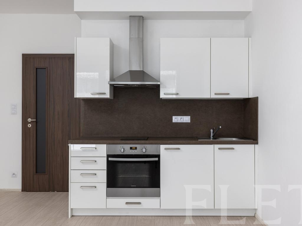 Pronájem bytu 1+kk 32 m2