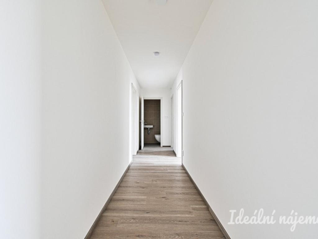 Pronájem bytu 3+kk 71 m2, Dobřany – náhled fotky 14