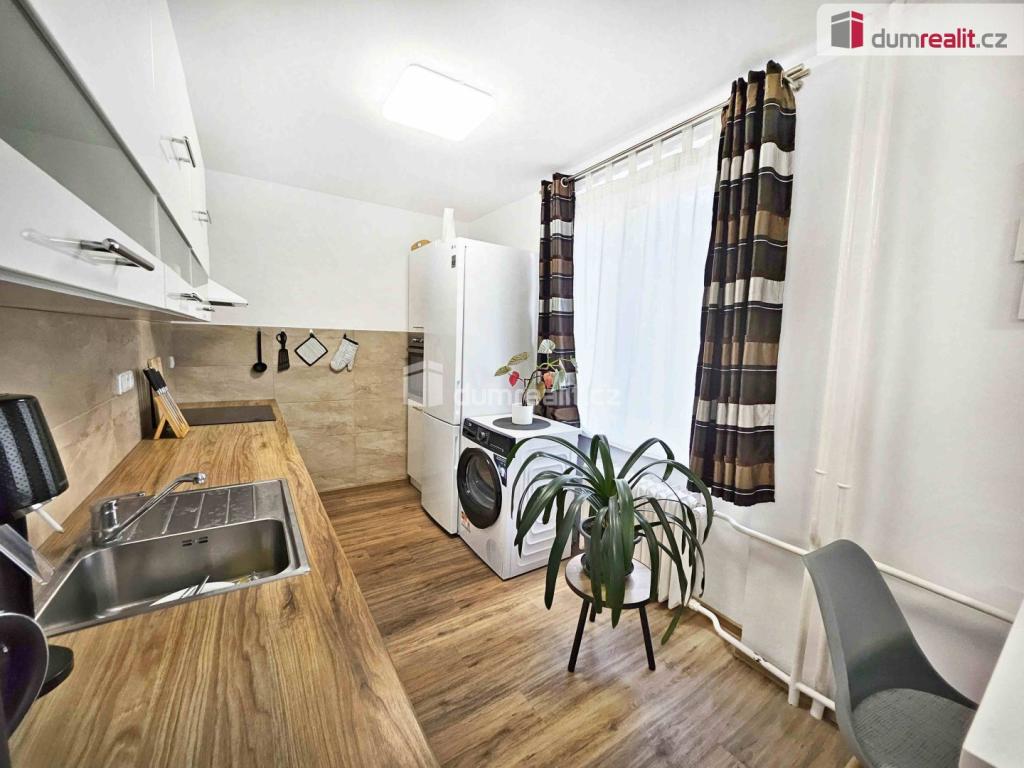 Pronájem bytu 2+1 54 m2, Lovosice – náhled fotky 8