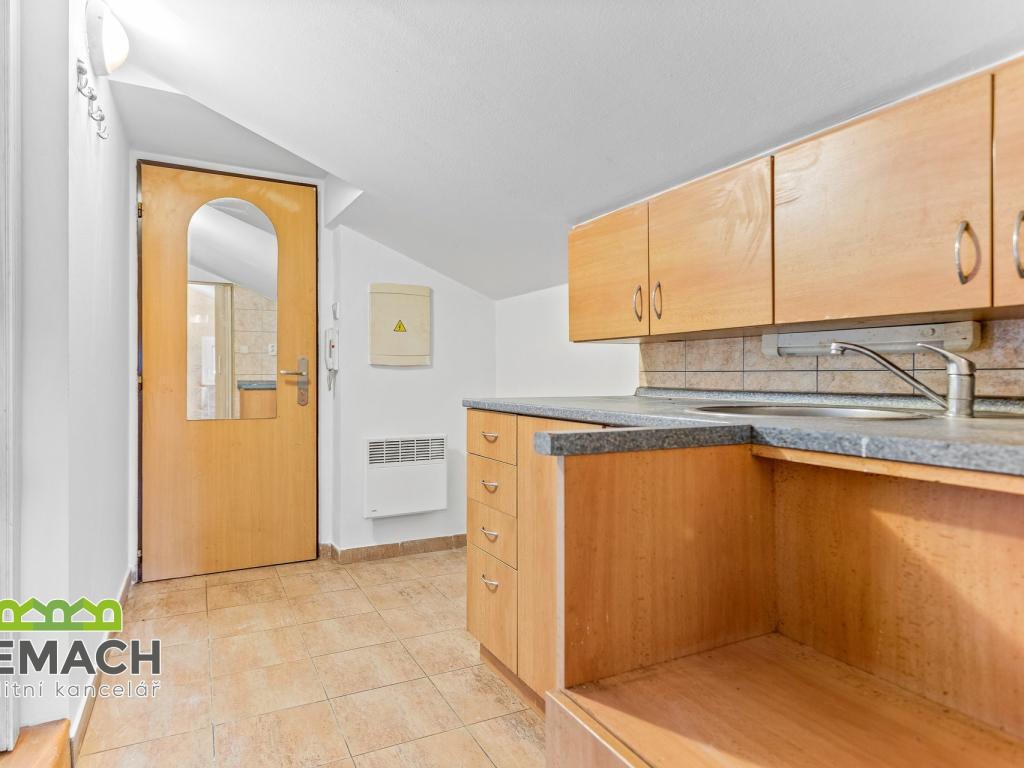 Pronájem bytu 1+kk 30 m2