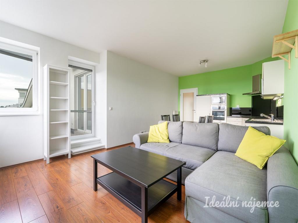 Pronájem bytu 2+kk 52 m2