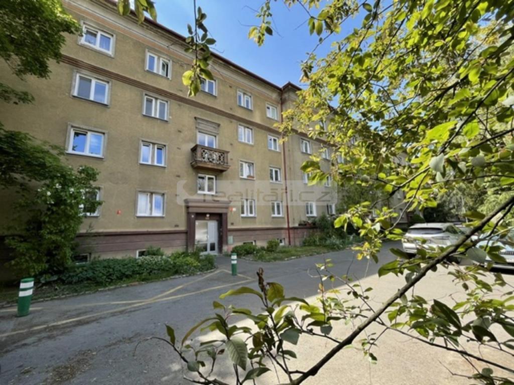 3-room apartment for rent · 70 m² · Plzeň — 742 €/mo
