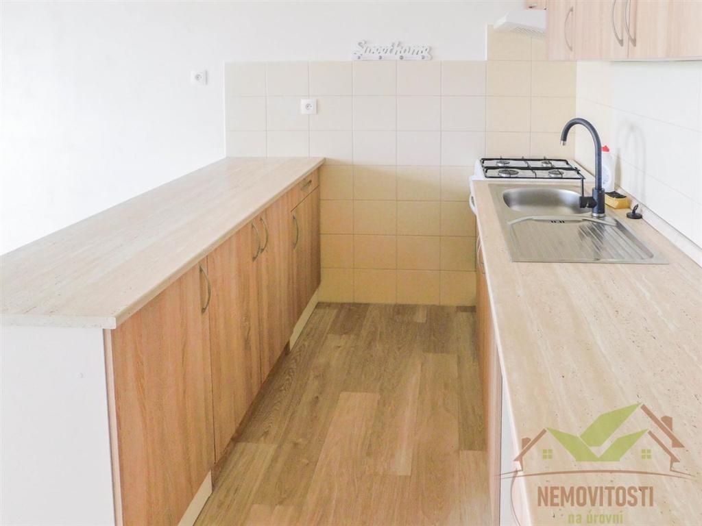 Pronájem bytu 1+kk 39 m2