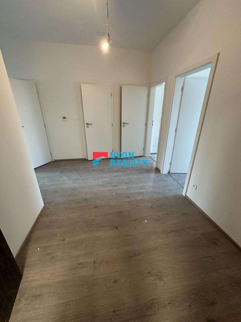 Pronájem bytu 3+kk 80 m2