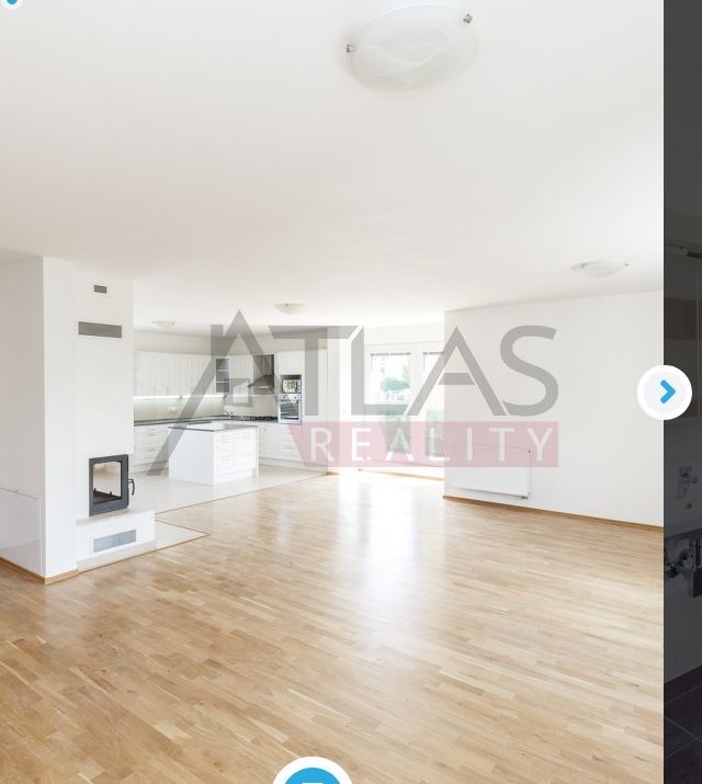 Pronájem domu 400 m2