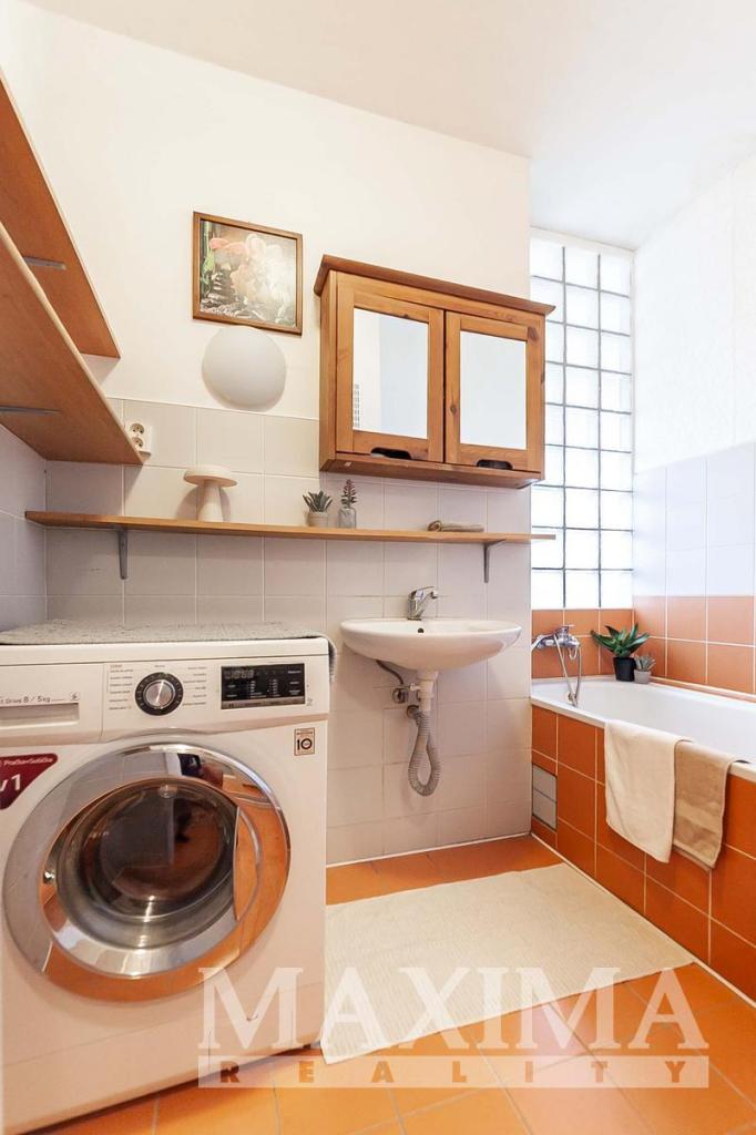 Prodej bytu 2+1 53 m2, Praha – náhled fotky 9