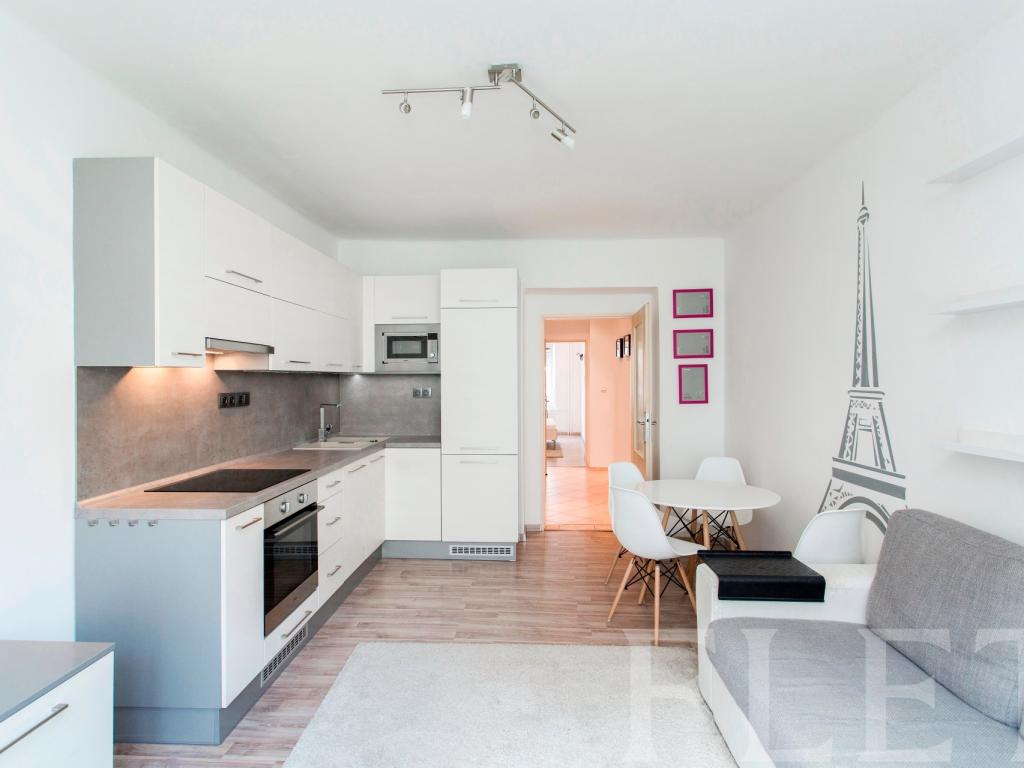 Prodej bytu 2+kk 44 m² – další