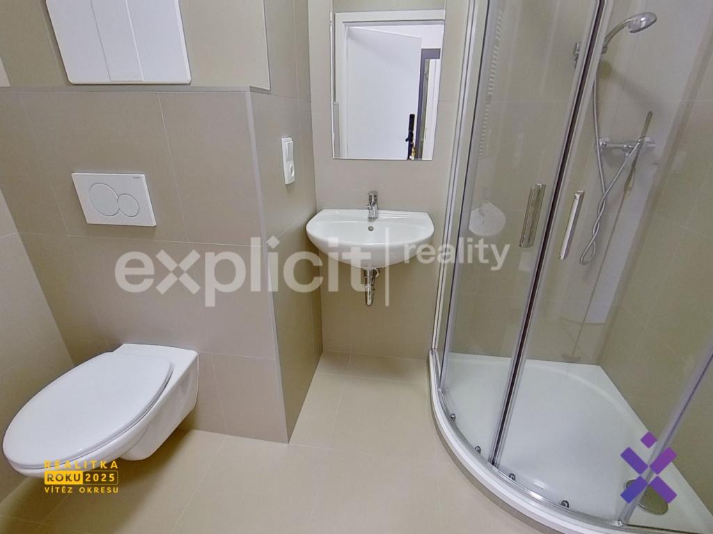 Pronájem bytu 1+kk 33 m2, Zlín – náhled fotky 8