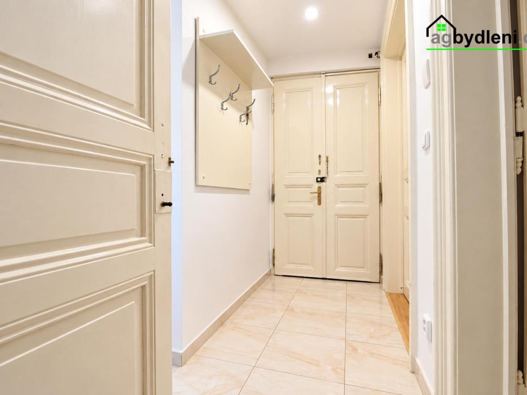 Pronájem bytu 2+1 53 m2, Praha – náhled fotky 9