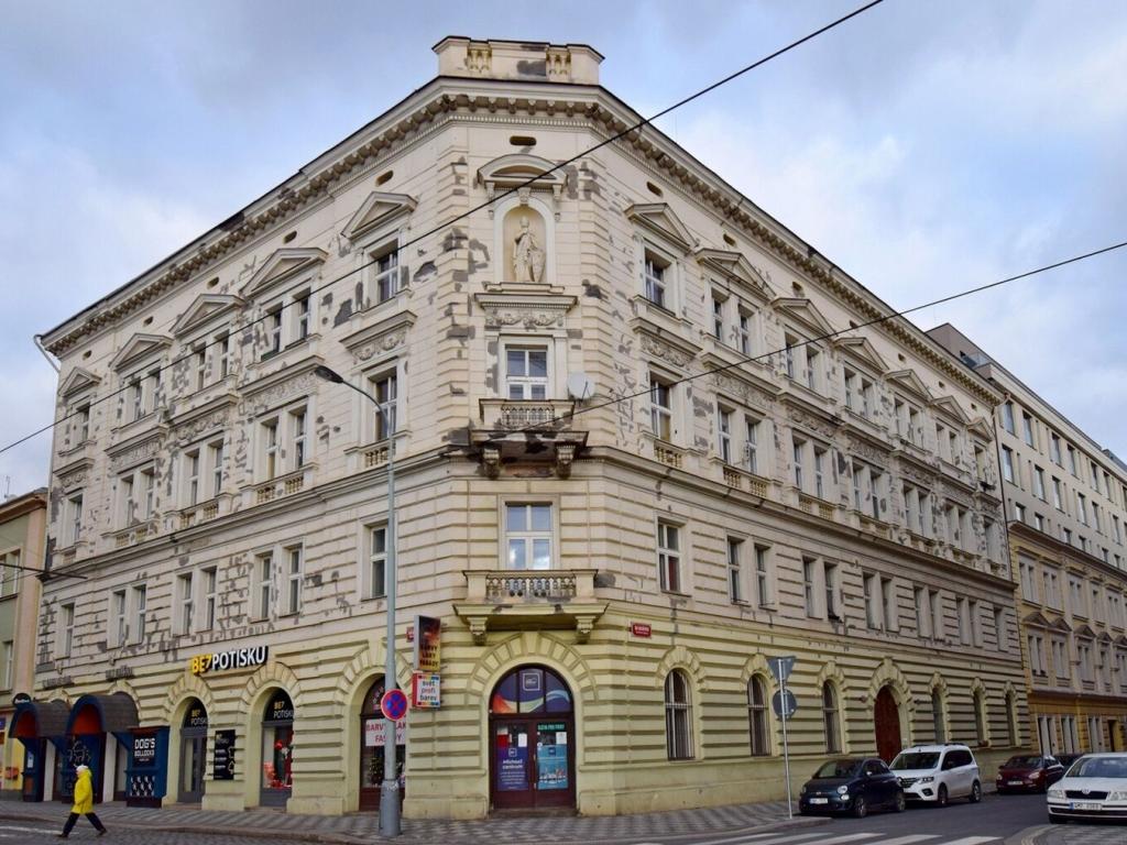 Pronájem bytu 1+1 44 m2