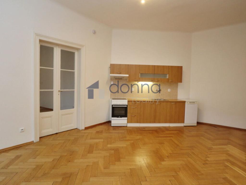 Pronájem bytu 3+kk 68 m2